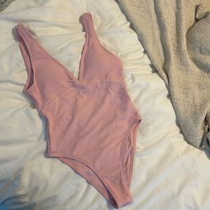 [Topshop] crinkle scoop back one piece pink bathing suit